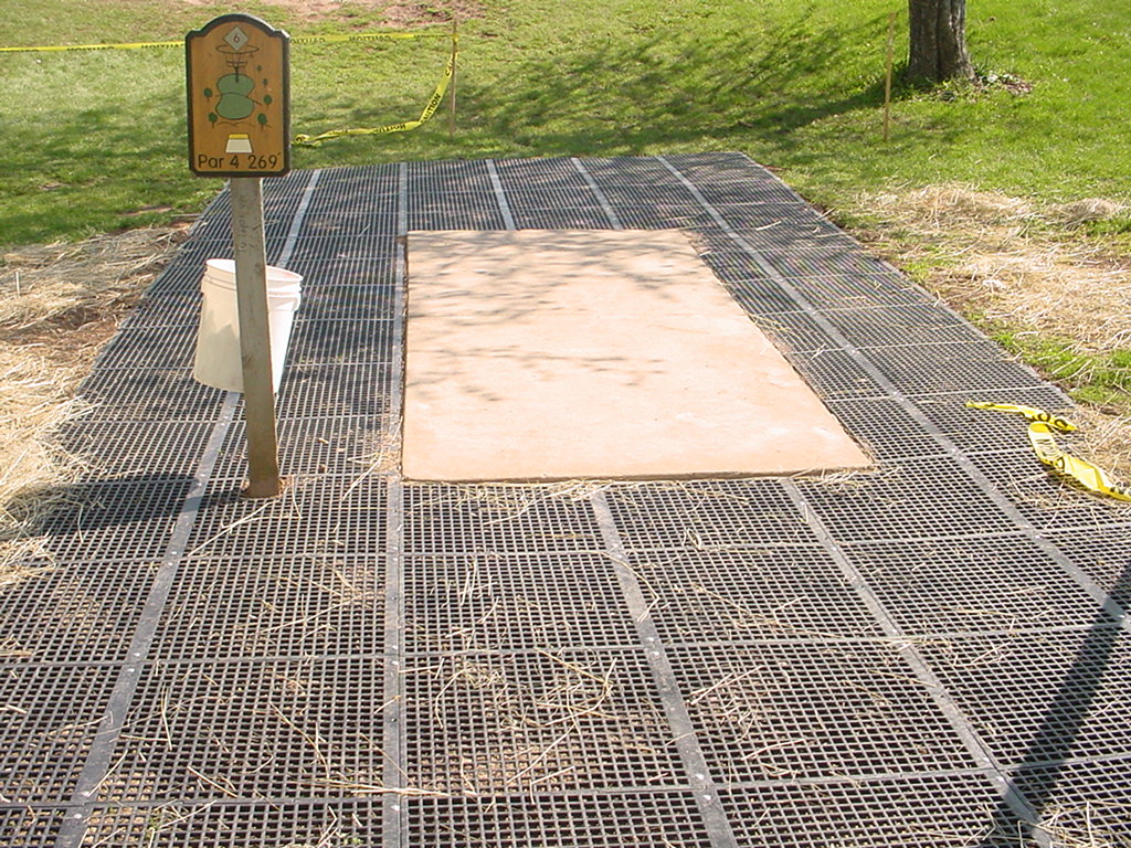 GEORUNNER® Turf Protection Mats Presto Geosystems