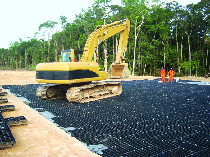 The GeoTerra® Portable Mat System is an efficient lightweight construction mat system.